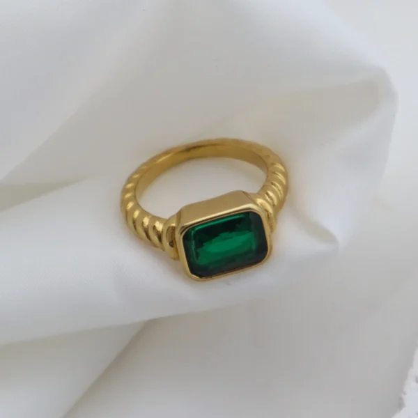 Ladies 18k Gold Plated Stainless Steel Croissant Wedding Rings Jewelry Women Green Emerald Cubic Zirconia Birthstone Ring - Image 3