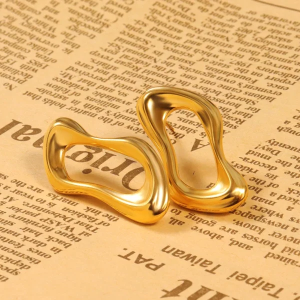 Hypoallergenic Irregular 18K Gold Chic Hoop Earrings for Women Unique Stainless Steel Fashion Earrings Jewelry 2024 - Image 6