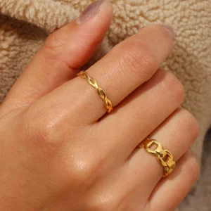 Simple Design 18K Gold Plated Twisted Linear Rings Women Stainless Steel Super Thin Woven Chain Rings Waterproof Jewelry