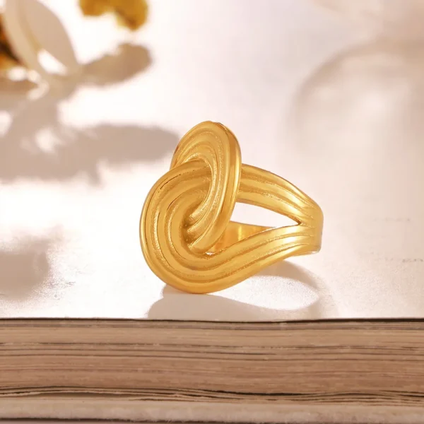 Waterproof Jewelry 18K Gold Plated Neo Gothic Knot Irregular Tie Ring Cowgirl Women Fashion Stainless Steel Twisted Stripes Ring - Image 5