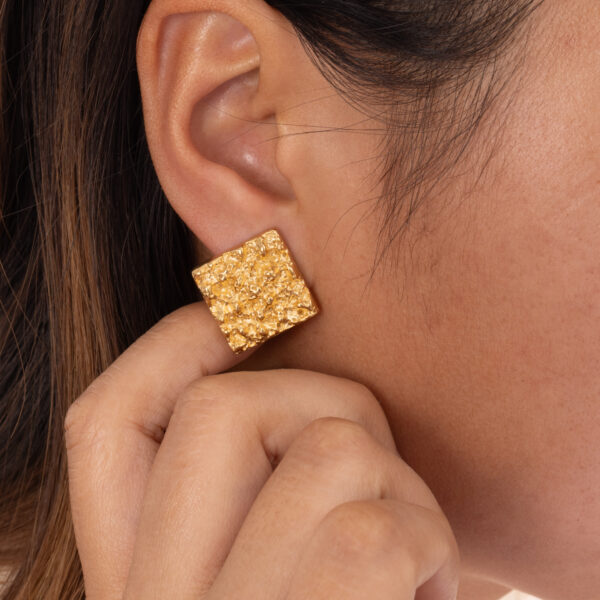 Fashion Texture Lava Pendant Necklace Women Vintage 18K Gold Plated Stainless Steel Statement Stud Earrings Necklaces Set - Image 4