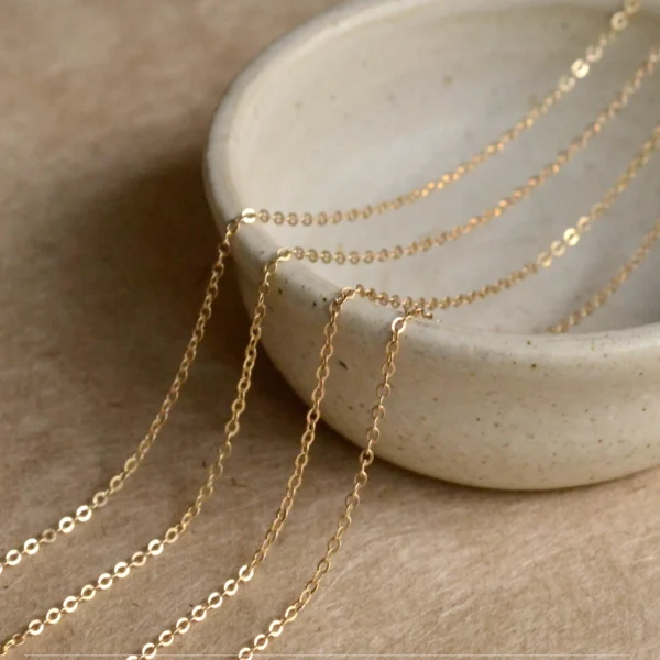 Minimalist 18k Gold Plated Stainless Steel Initial Letter Disk Bracelets Women Waterproof Dainty Thin Chain Bracelet Jewelry - Image 6