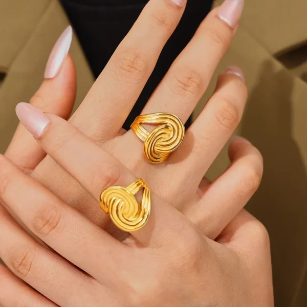 Waterproof Jewelry 18K Gold Plated Neo Gothic Knot Irregular Tie Ring Cowgirl Women Fashion Stainless Steel Twisted Stripes Ring - Image 3