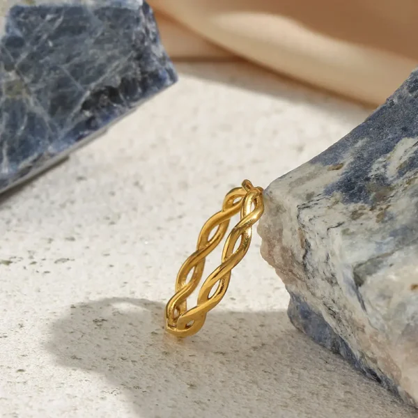 Simple Design 18K Gold Plated Twisted Linear Rings Women Stainless Steel Super Thin Woven Chain Rings Waterproof Jewelry - Image 4