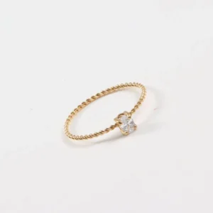 Dainty 18K Gold Plated Stainless Steel Thin Twist Ring Fashion Jewelry Zircon Wedding Rings for Girls