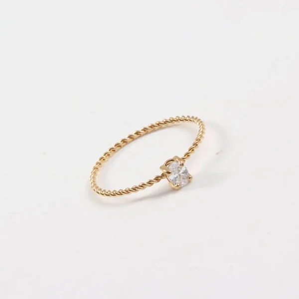 Dainty 18K Gold Plated Stainless Steel Thin Twist Ring Fashion Jewelry Zircon Wedding Rings for Girls