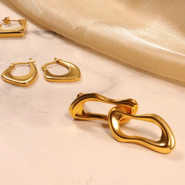 Hypoallergenic Irregular 18K Gold Chic Hoop Earrings for Women Unique Stainless Steel Fashion Earrings Jewelry 2024 - Image 4